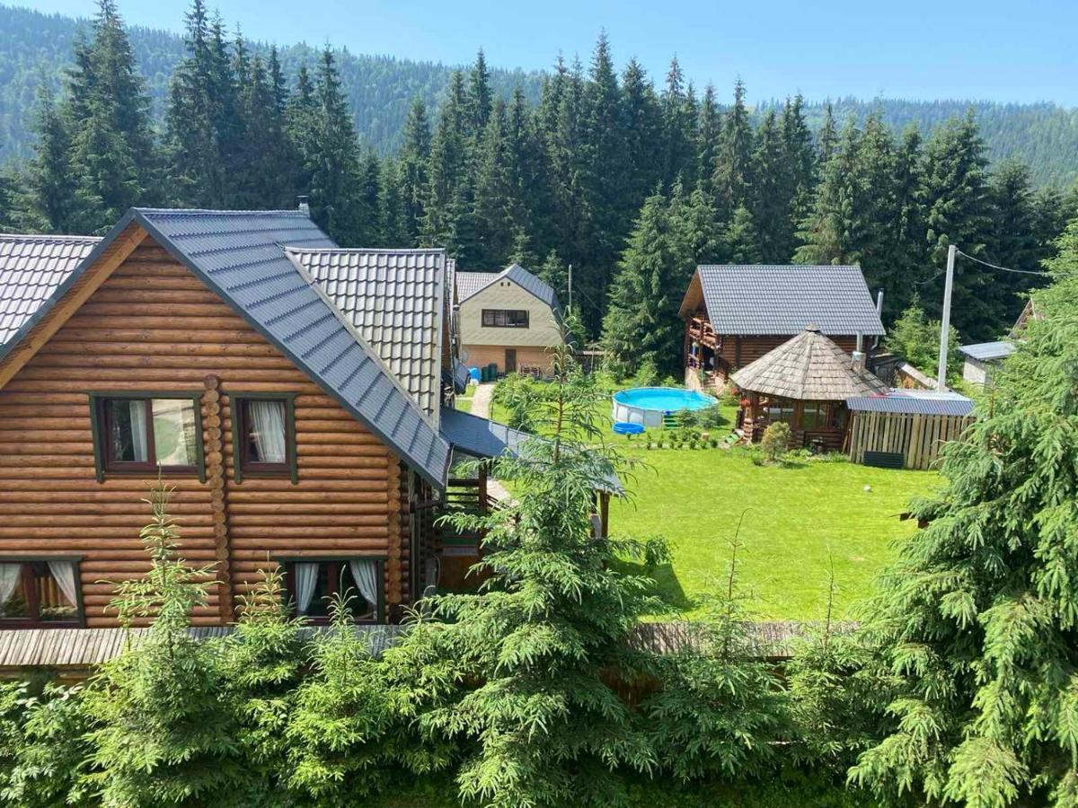Cottage Karinka Bukovel Exterior photo