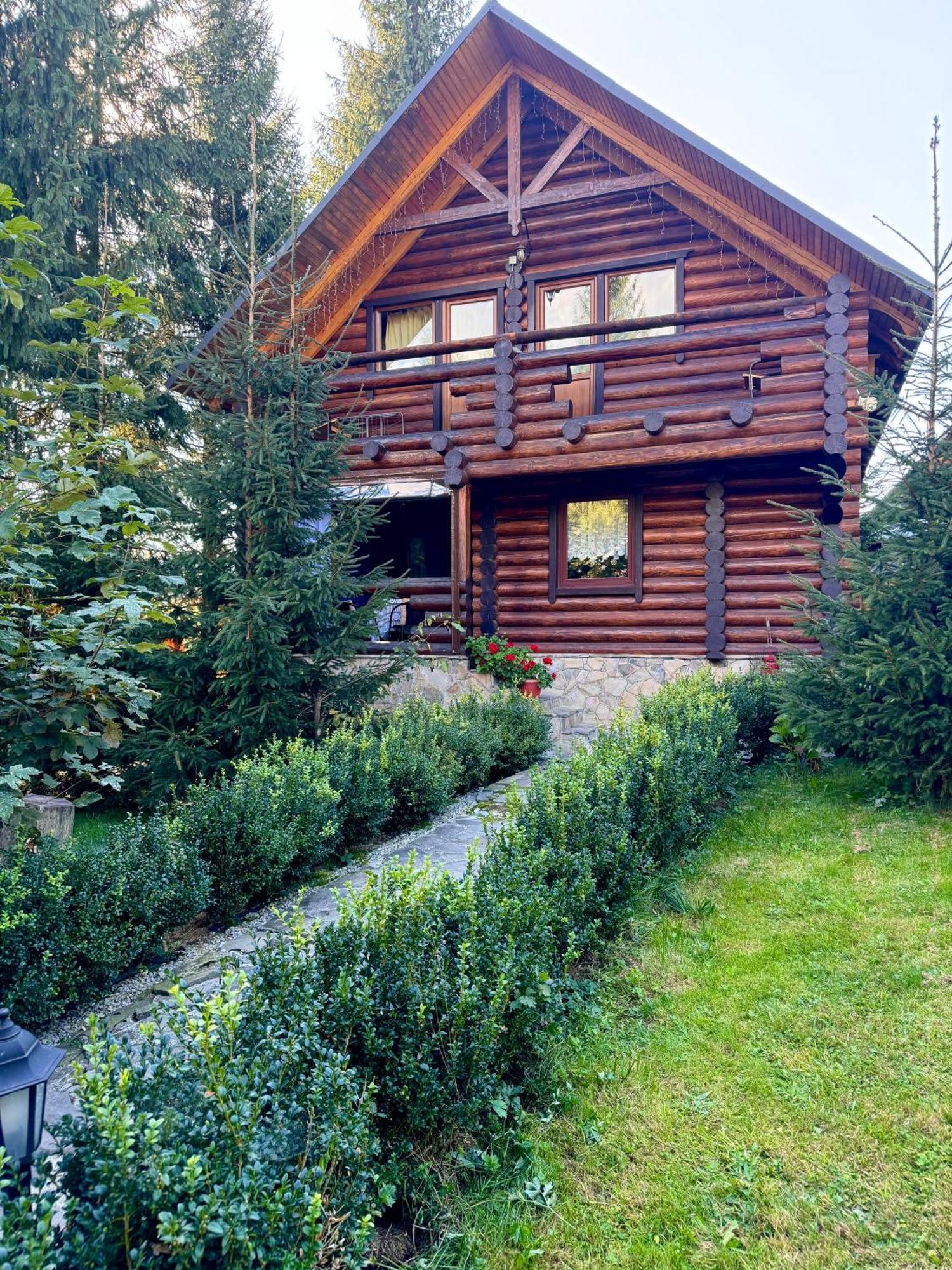 Cottage Karinka Bukovel Exterior photo